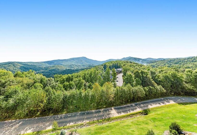 בית מלון כפרי Red Tail Summit