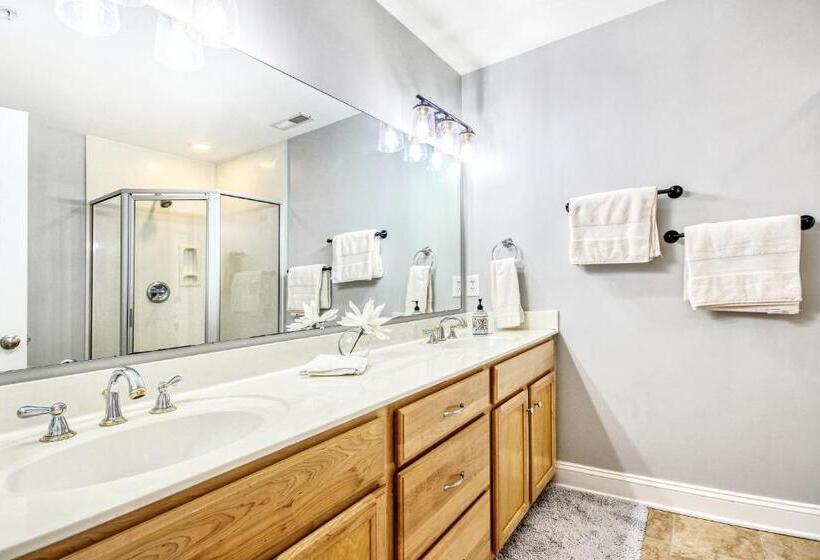 فندق Twelve Oaks 108 4