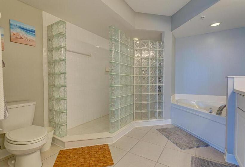 هتل Barefoot Bungalow