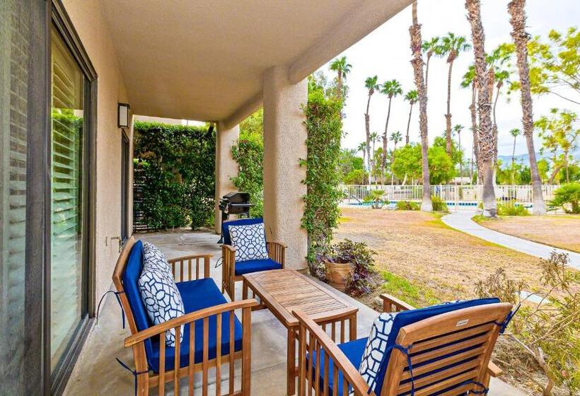 ホテル Desert Oasis On Private Golf Course Permit# Blic 000,133 2021