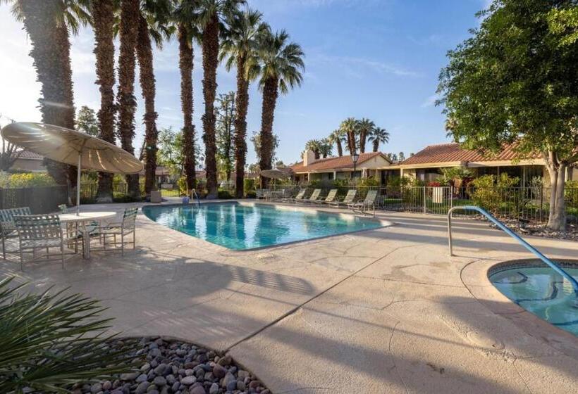 ホテル Palm Desert Charm Permit# Str2022 0119