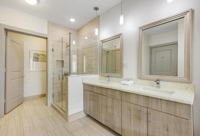 فندق Paradise Palms   The Pointe 336