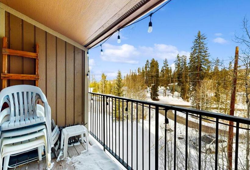 هتل Rustic Relaxation In Winter Park