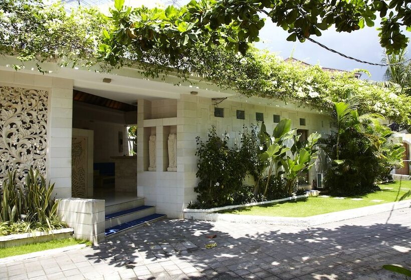 Fotos del hotel Artemis Villa And:  3