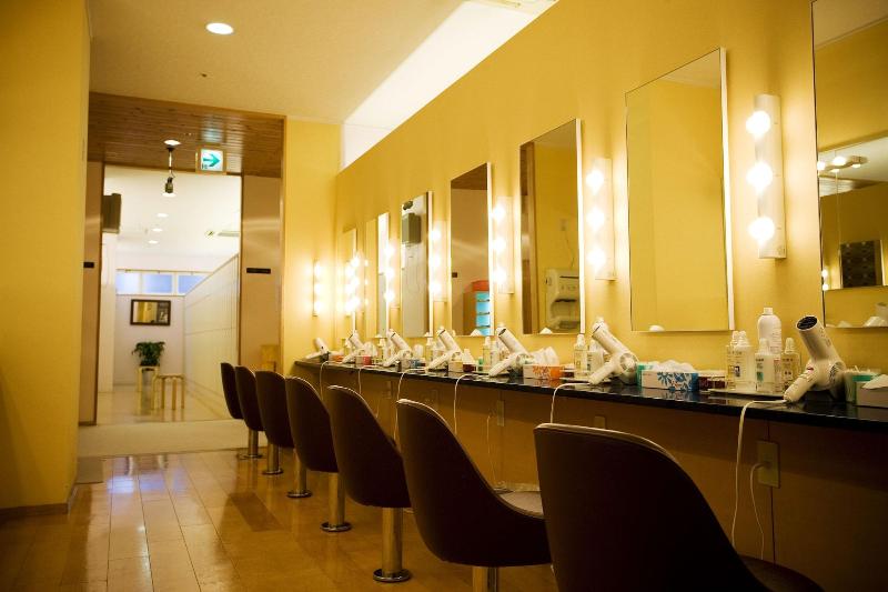 هتل کپسول Capsule Inn Osaka