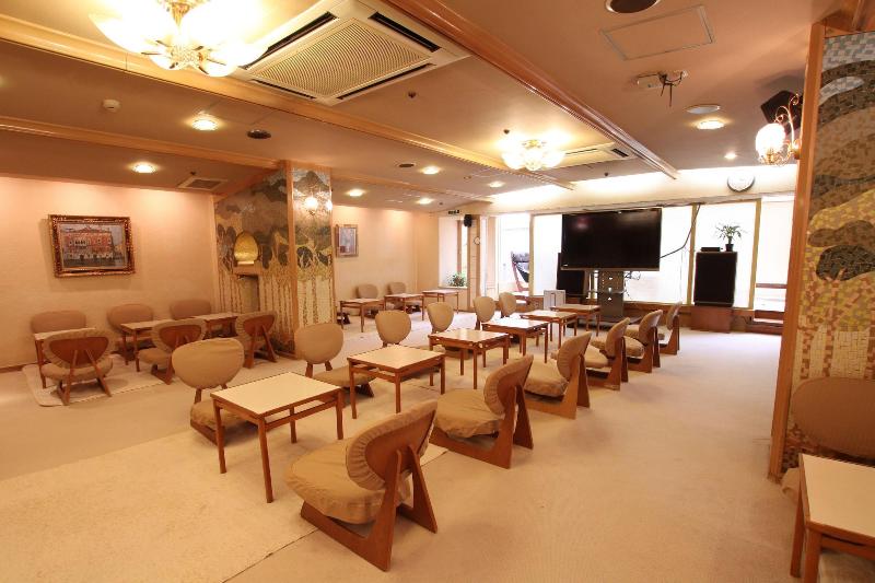 هتل کپسول Capsule Inn Osaka