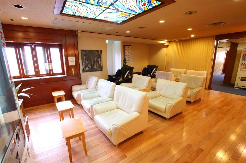 هتل کپسول Capsule Inn Osaka
