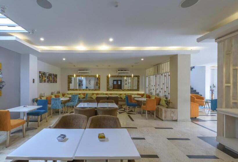 Fotos del hotel Destiny Boutique:  5