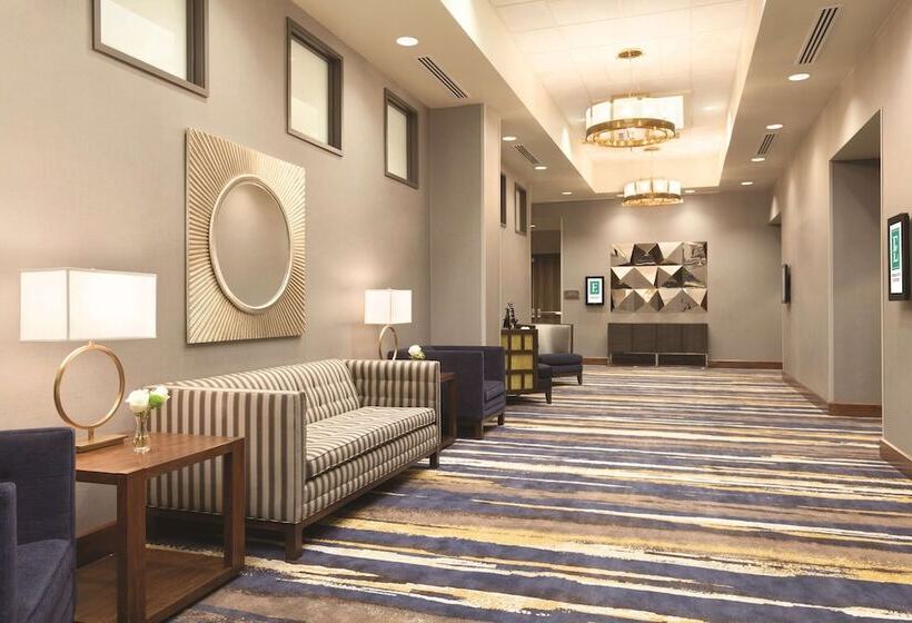 هتل Embassy Suites Portland/hillsboro, Oregon