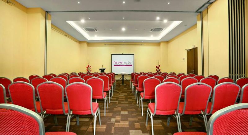 Fotos del hotel Fave Hyper Square:  4