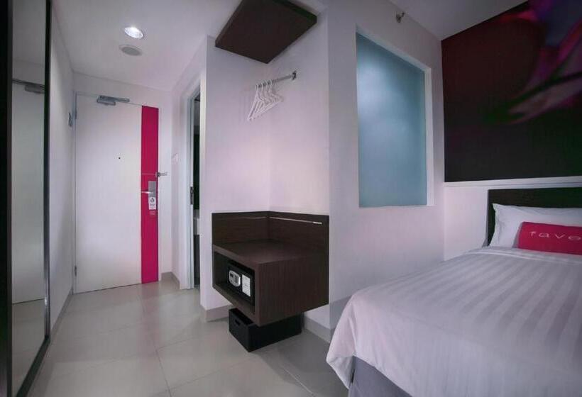 Fotos del hotel Fave Melawai:  2