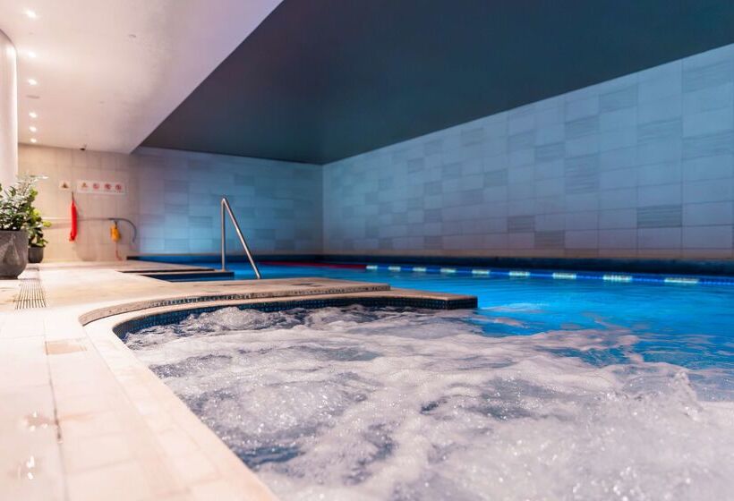 בית מלון כפרי Hilton Bournemouth