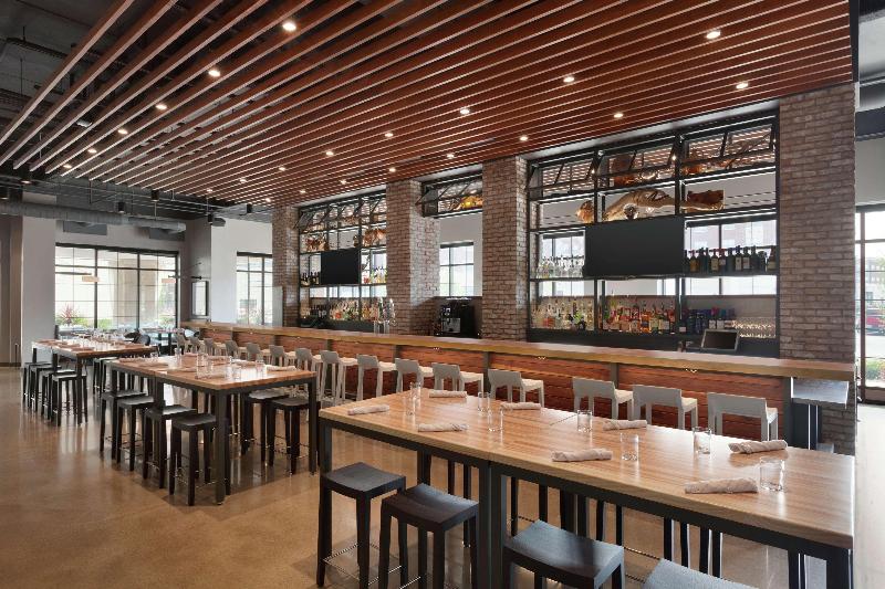 هتل Hilton Garden Inn Rochester/university & Medical Center