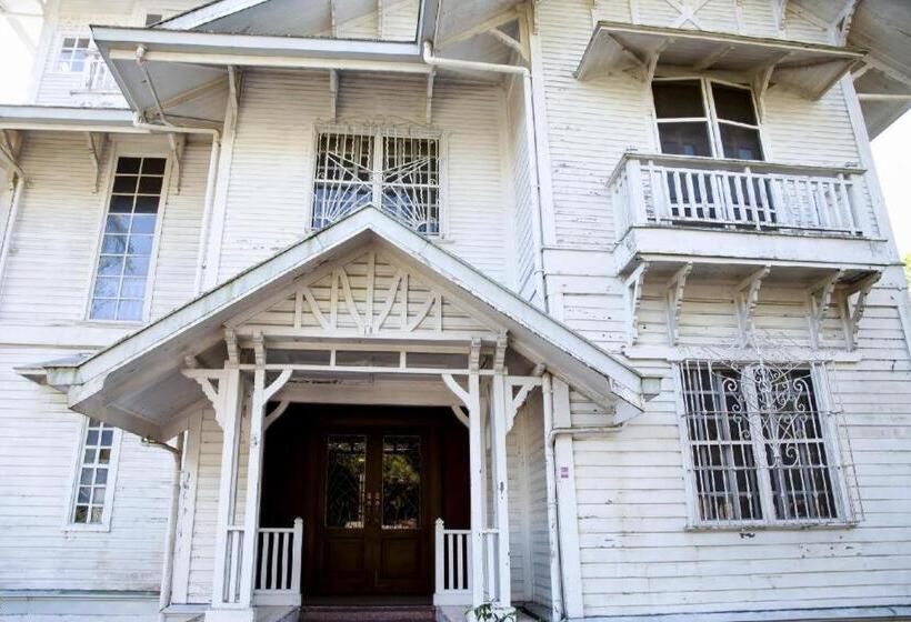 هتل Mountain Lodge