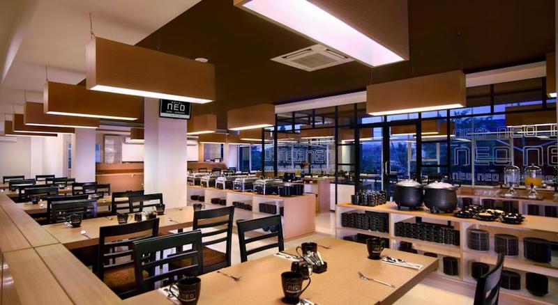 Fotos del hotel Neo Candi Simpang Lima - Semarang By Aston:  2