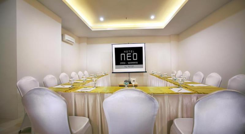 Fotos del hotel Neo Candi Simpang Lima - Semarang By Aston:  4