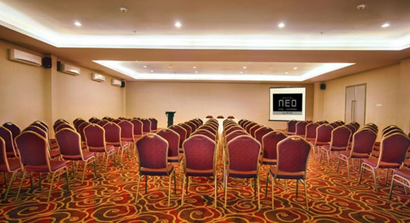 Fotos del hotel Neo Candi Simpang Lima - Semarang By Aston:  7