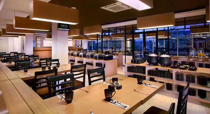 Fotos del hotel Neo Candi Simpang Lima - Semarang By Aston:  13