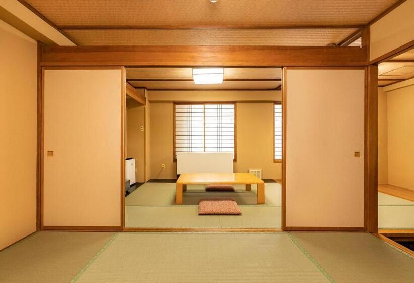 فندق Ooedoonsenmonogatari Kounkaku