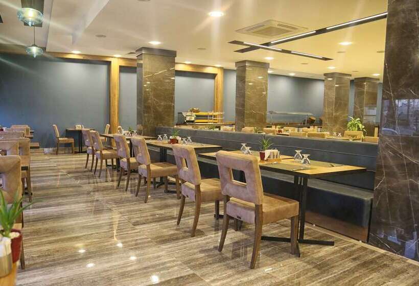 هتل Ramada By Wyndham Mersin