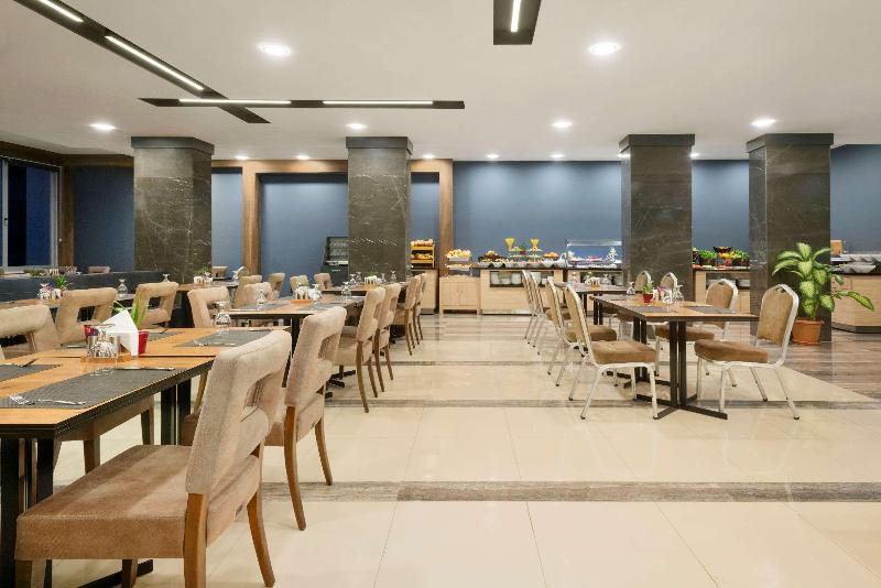هتل Ramada By Wyndham Mersin