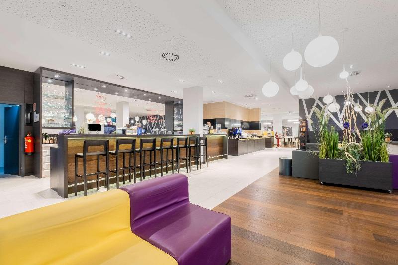 Fotos del hotel Star Inn  Premium Wien Hauptbahnhof, By Quality:  6