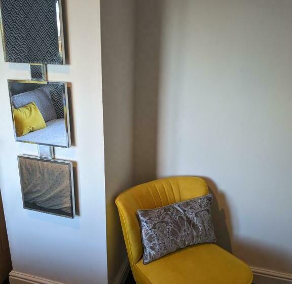 צימר Hawarden Near Chester