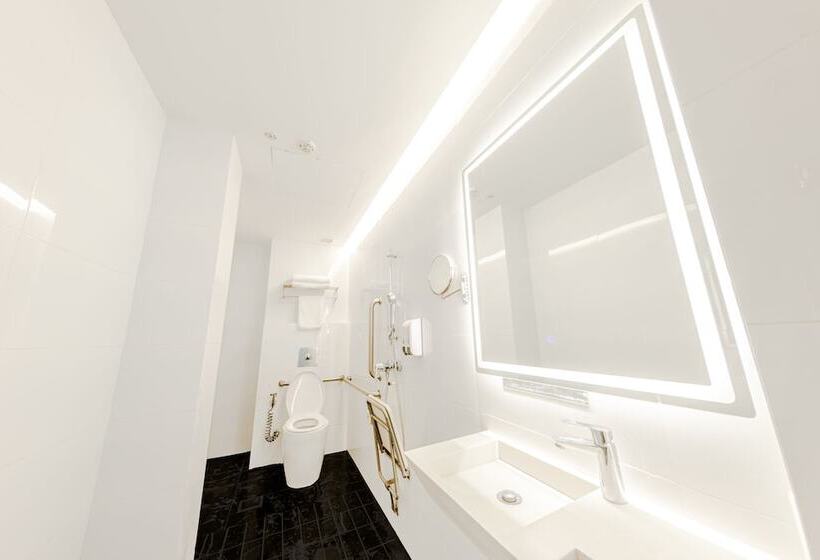 D Nova Hotel Bugis