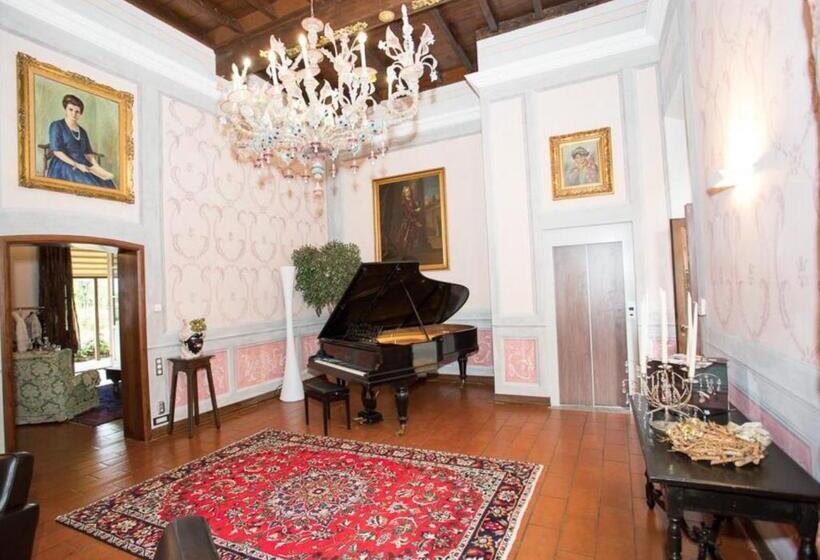 تختخواب و صبحانه Villa Ghiringhelli