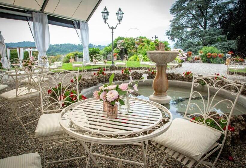 تختخواب و صبحانه Villa Ghiringhelli