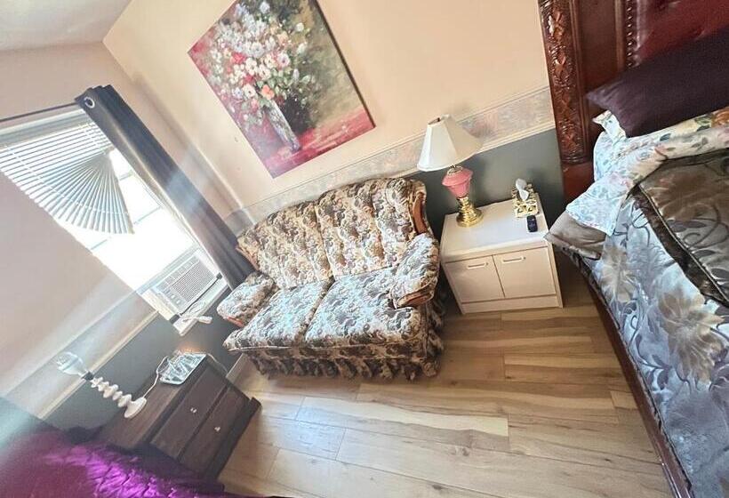 تختخواب و صبحانه Comfy Sleep With Breakfast