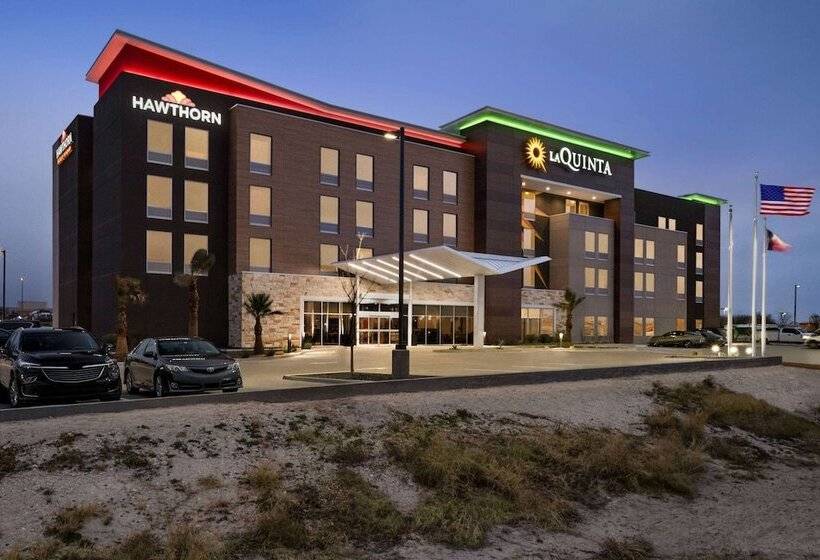 هتل Hawthorn Extended Stay By Wyndham Del Rio