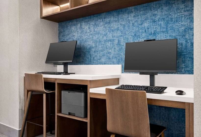 هتل Hawthorn Extended Stay By Wyndham Del Rio