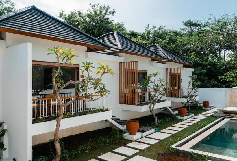 هتل Sanjula Uluwatu