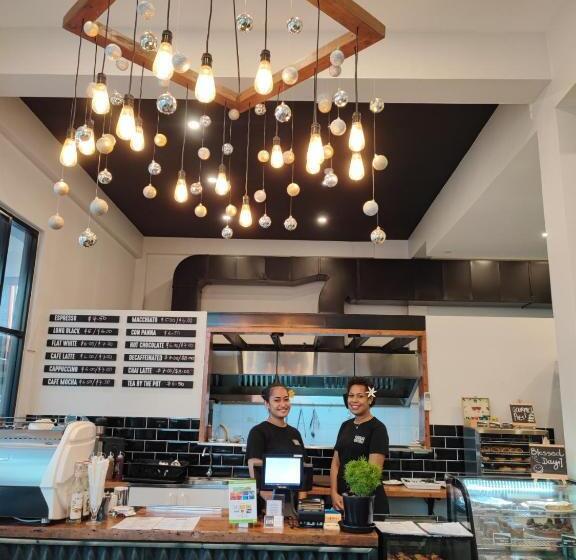 هتل Toorak Central