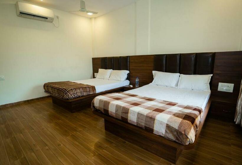 The Visawa Resort Lawns & Banquet