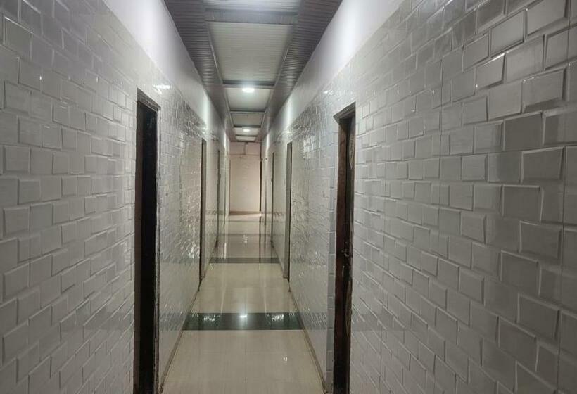 Отель Metro Palace Resort