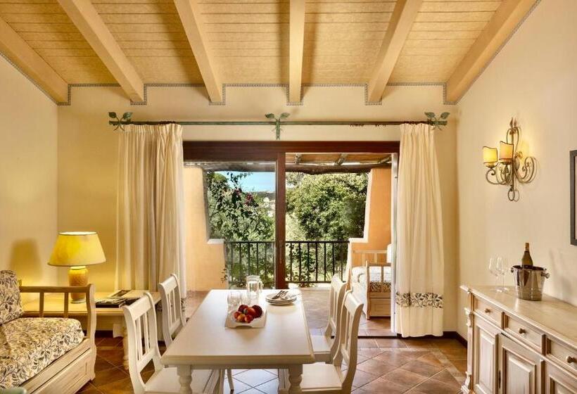 Residence Con Piscina A Liscia Di Vacca, 350 Mt Dal Mare, 3 Km Da Porto Cervo