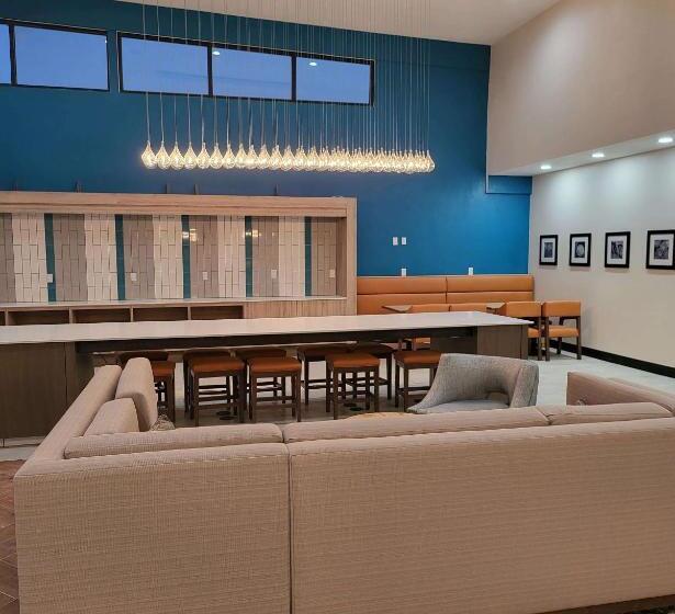 هتل Best Western Plus Executive Residency Carlsbad