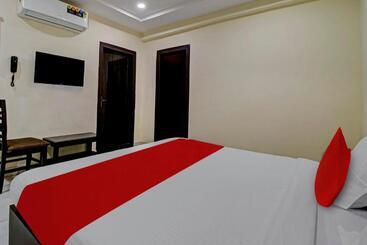 Super Hotel O Cj Pride