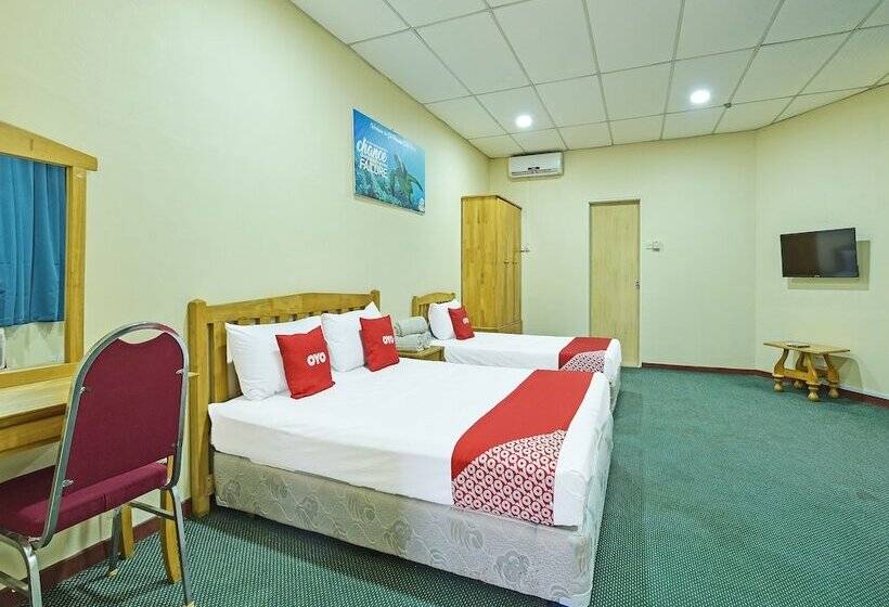 בית מלון כפרי Oyo 90672 De Paradise Turtle