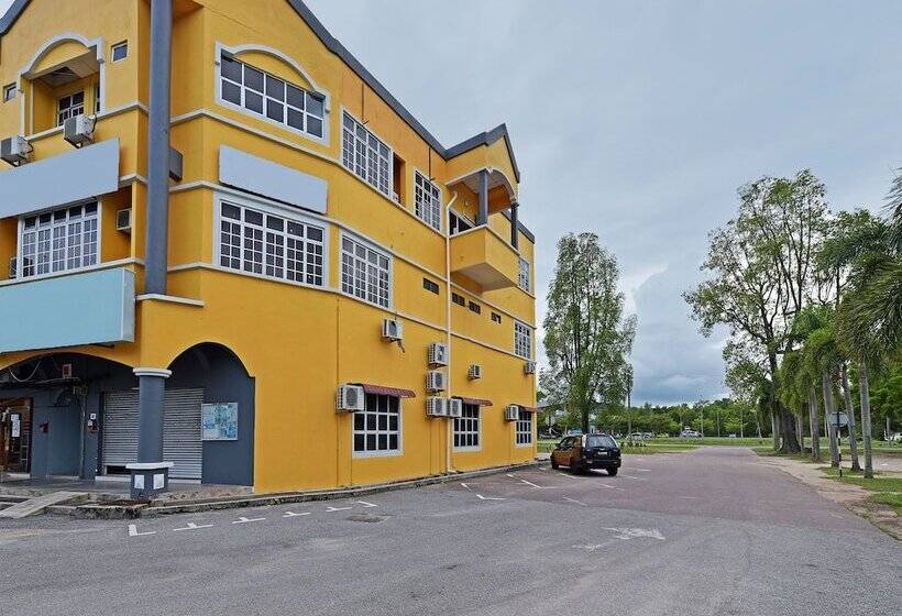 בית מלון כפרי Oyo 90672 De Paradise Turtle