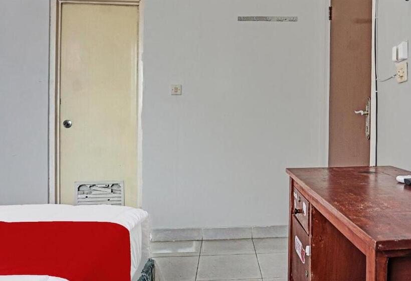 هتل Oyo 91849 Karawaci Taman Permata 5