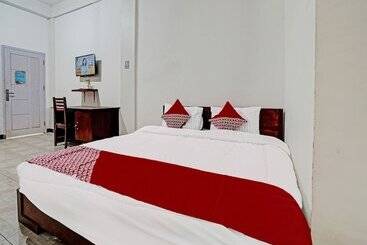 هتل Oyo 91872 Sweet 17 Kost