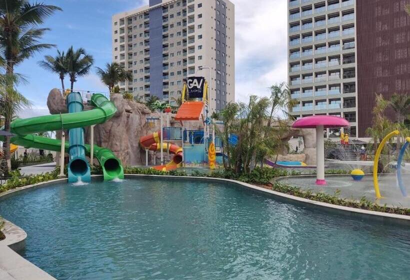 בית מלון כפרי Salinas Premium Resort