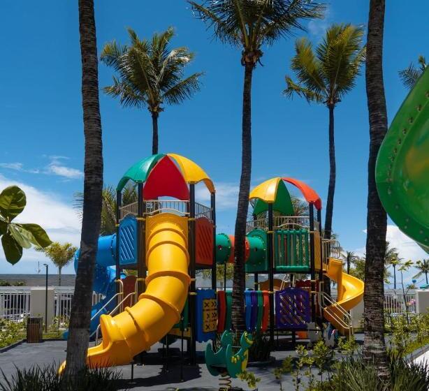 בית מלון כפרי Salinas Premium Resort