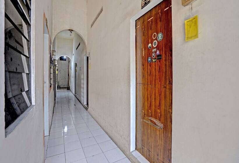 هتل Spot On 91891 B41m Residence Syariah