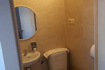 پانسیون Room In Lodge Rural Las Quintas De Los Mangas Verdes