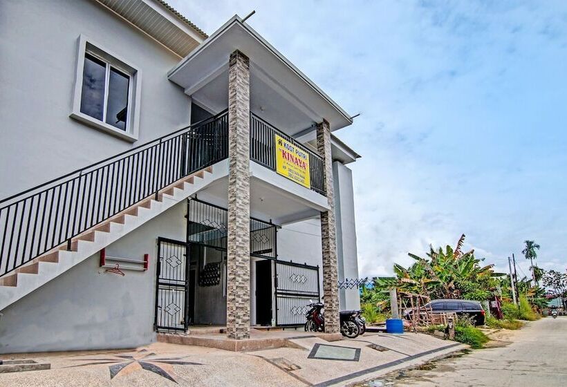 هتل Spot On 91847 Rumah Singgah Kinaya Syariah