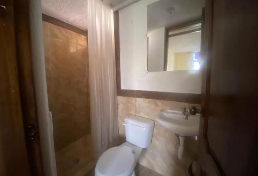 هاستل Hostería La Cabaña